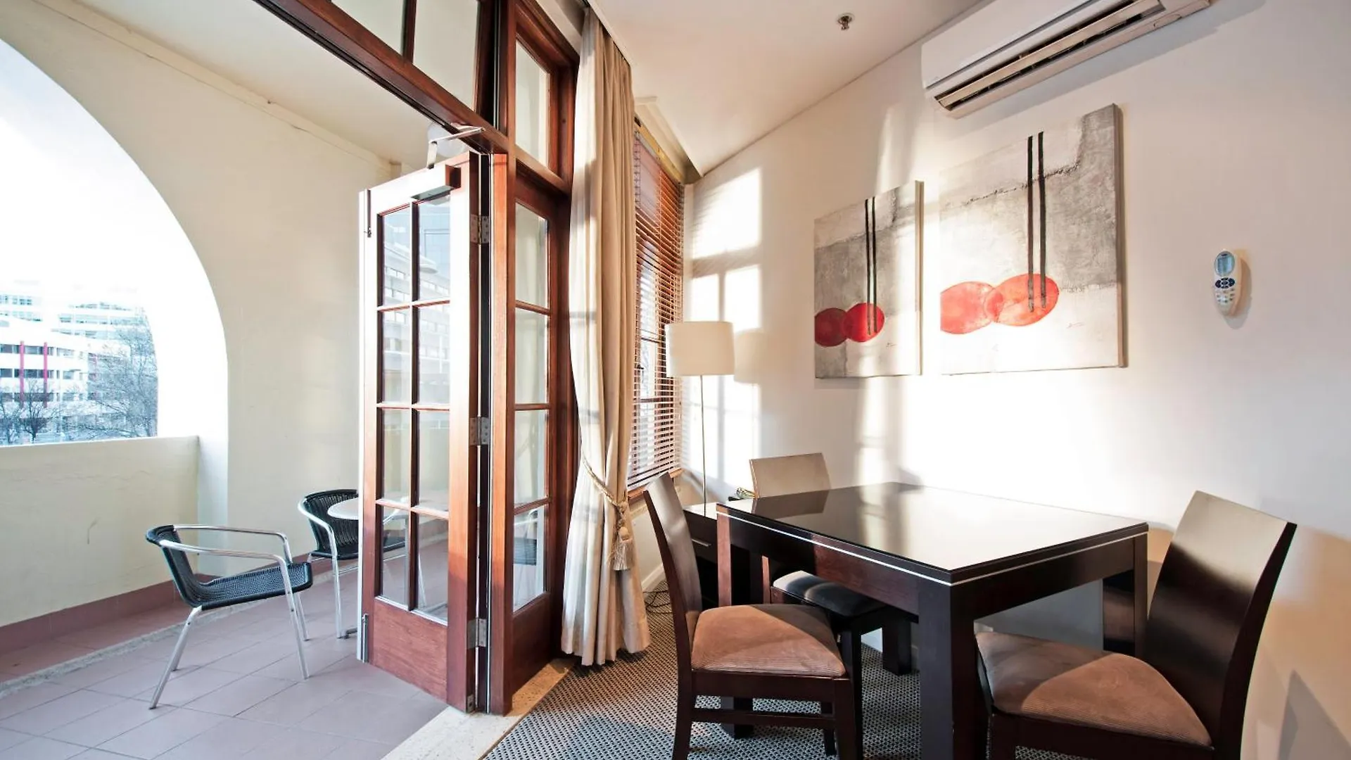 Aparthotel Quest Canberra