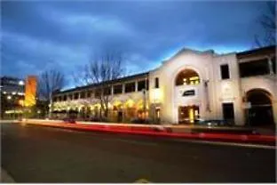 Quest Canberra