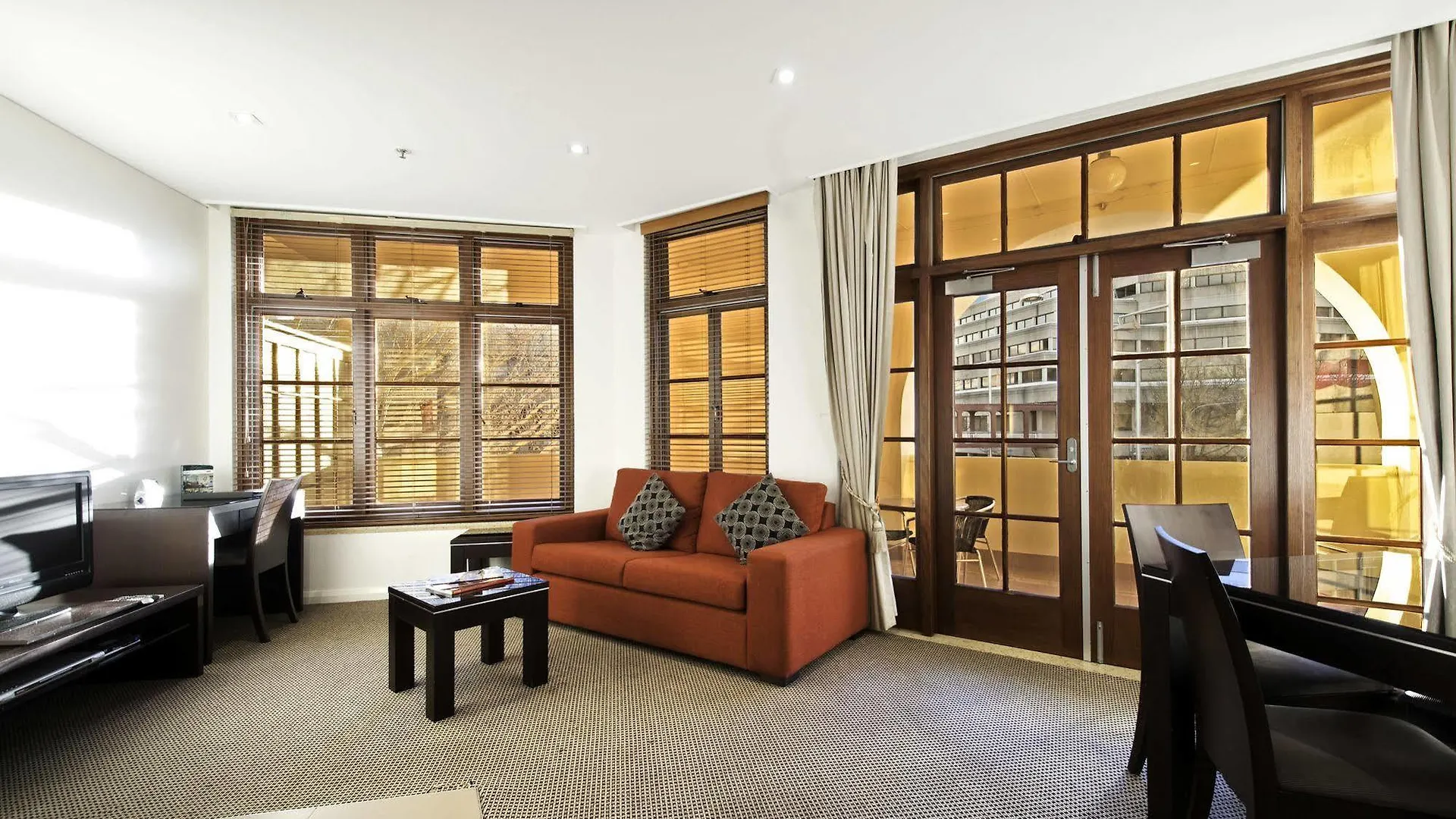 **** Apartahotel Quest Camberra Australia